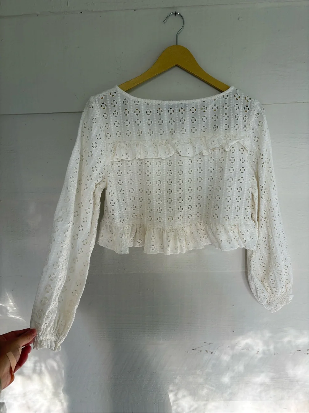 Zara Woman Premium Denim White Eyelet Ruffle Crop Blouse Size Medium Cottagecore